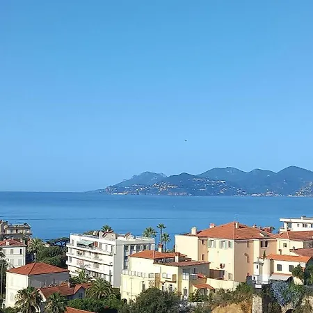Appartement Vue A Couper Le Souffle - Nouveau Entierement Renove