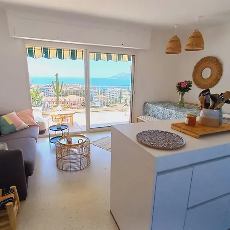 Daire Vue A Couper Le Souffle - Nouveau Entierement Renove