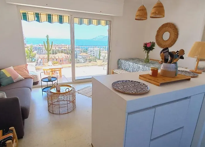 Vue A Couper Le Souffle - Nouveau Entierement Renove *