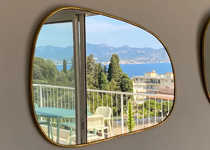 Vue A Couper Le Souffle - Nouveau Entierement Renove Lejlighed