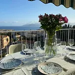 Vue A Couper Le Souffle - Nouveau Entierement Renove Daire *
