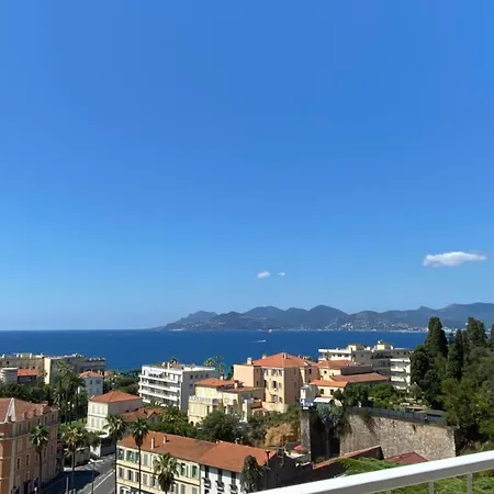 Vue à Couper Le Souffle - Nouveau Entièrement Rénové Appartement Cannes