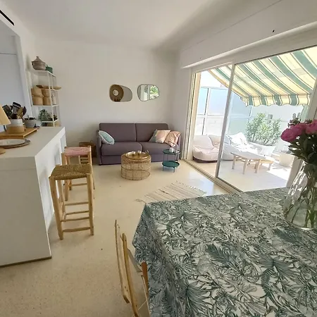 Appartement Vue à Couper Le Souffle - Nouveau Entièrement Rénové Cannes