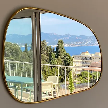 Vue à Couper Le Souffle - Nouveau Entièrement Rénové Appartement